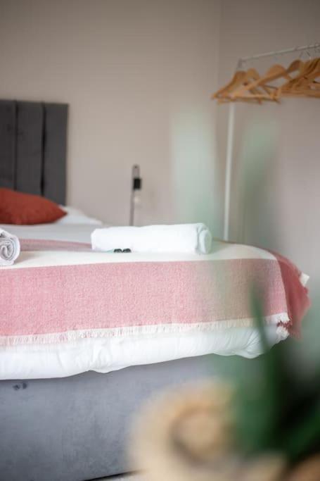 Coastal Haven In Leigh-On-Sea Apartment Southend-on-Sea Ngoại thất bức ảnh